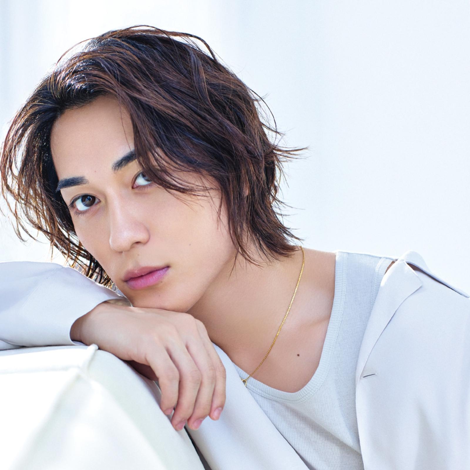 BALLISTIK BOYZ・砂田将宏と香りの旅へ。2026年をより開運へ導く、フレグランスセレクション