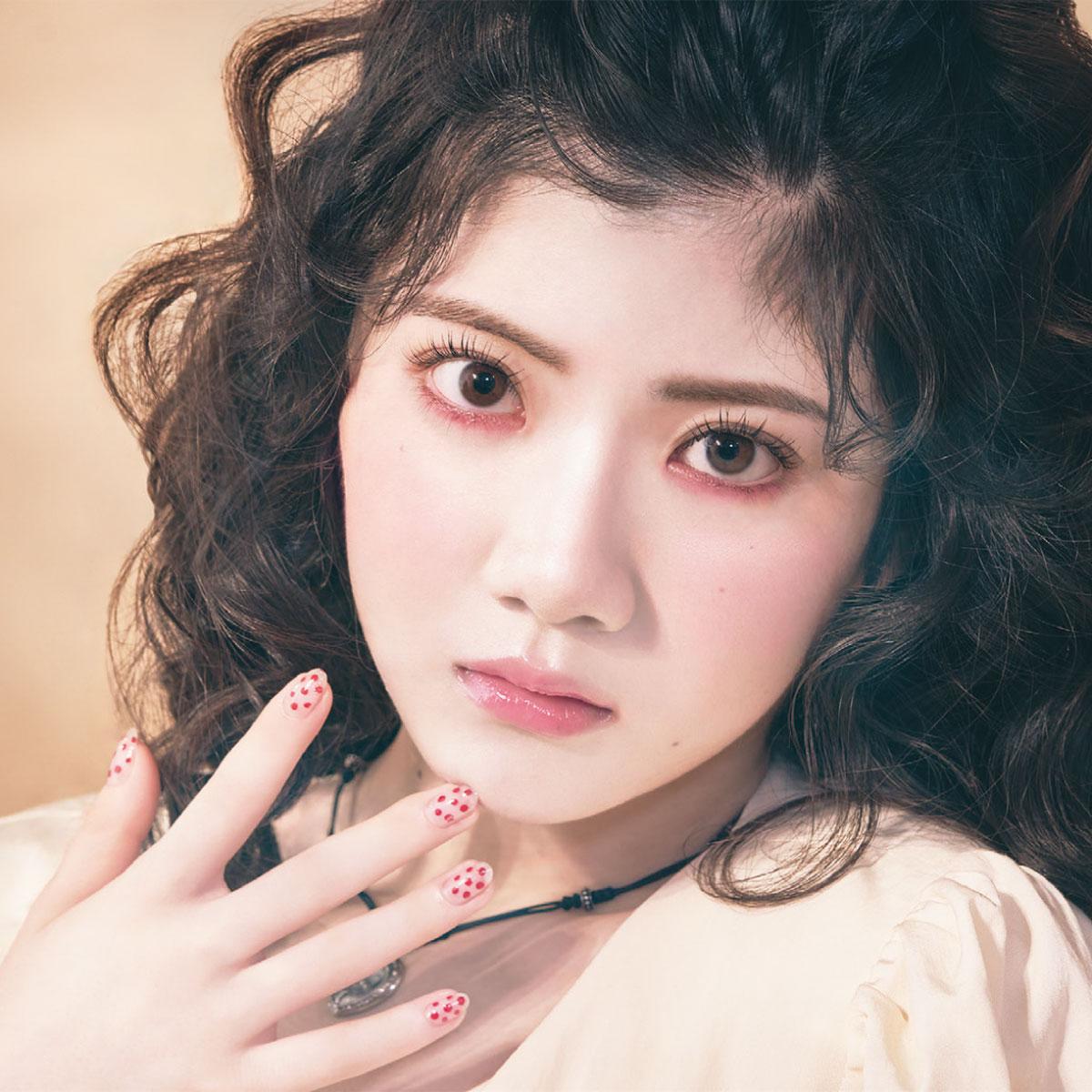 【web限定質問も！】Juice=Juice・川嶋美楓「赤は、私にとって身につけていると安心するお守り的な色」