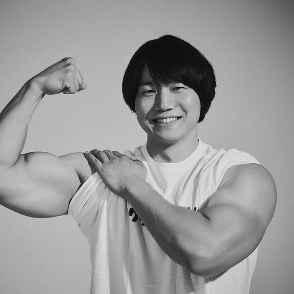 青木マッチョ直伝! 寝たままで腹筋を鍛える究極のずぼら筋トレ