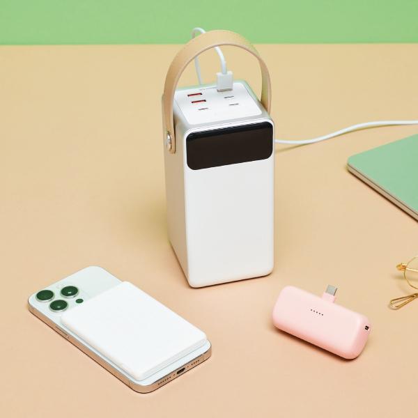 1人1台以上は当たり前!? “モバイルバッテリー”は外出時の必需品に